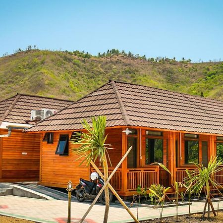 Mandalika Queen Hostel Kuta  외부 사진