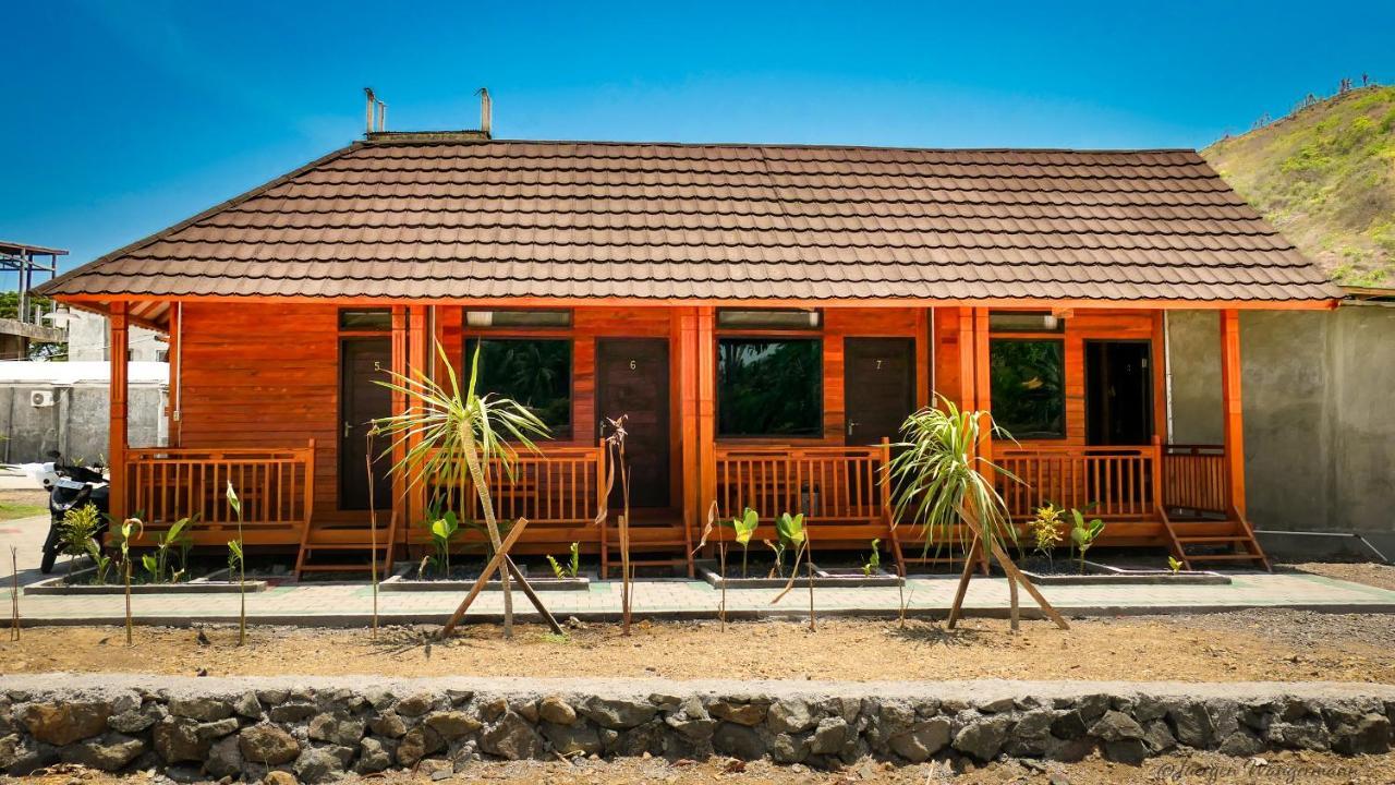 Mandalika Queen Hostel Kuta  외부 사진